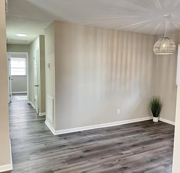 824 Stoneykirk Dr — Photo 6