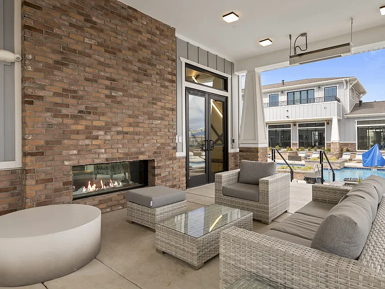 Viviano at Riverton — Photo 76