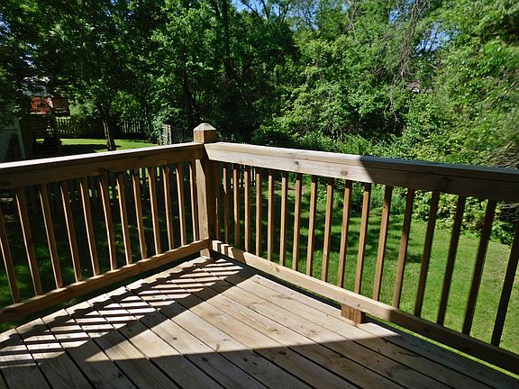 4th image of 12655 Countrybrook Dr