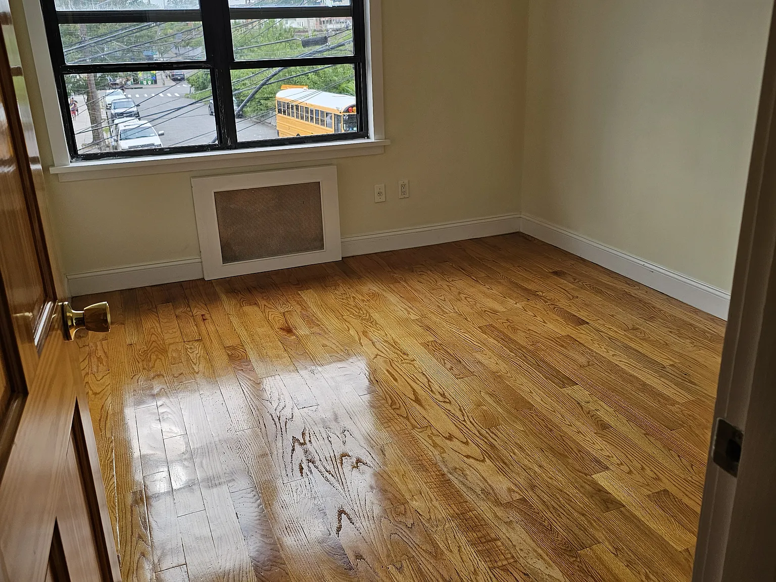 2 bed, 800 sqft, $2,295 — Photo 4