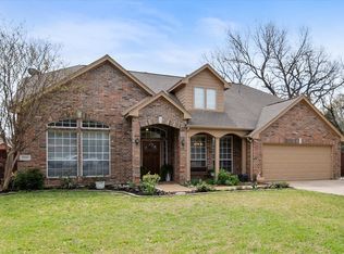 2800 Springbranch Ct, Grapevine, TX 76051