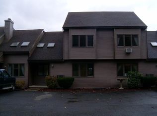 6 Twin Oaks, New Milford, CT 06776