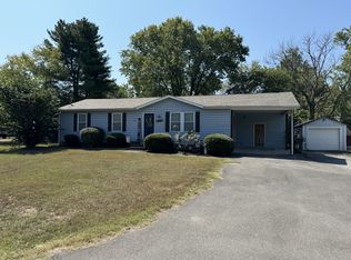 2489 River Oaks Dr, Murfreesboro, TN 37129