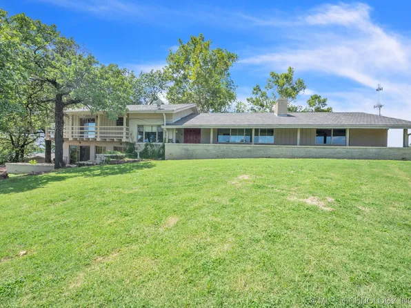 111 Osage Ridge Dr, Sand Springs, OK 74063