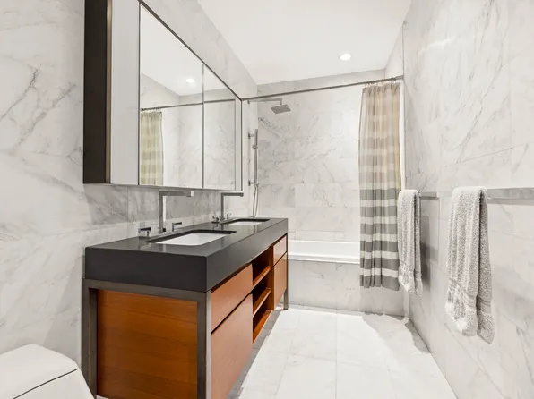 75 Wall Street image 6 of 8