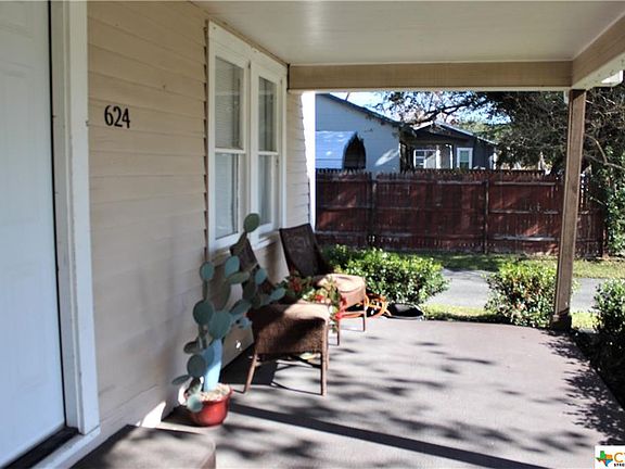 4th image of 624 E Humphreys St