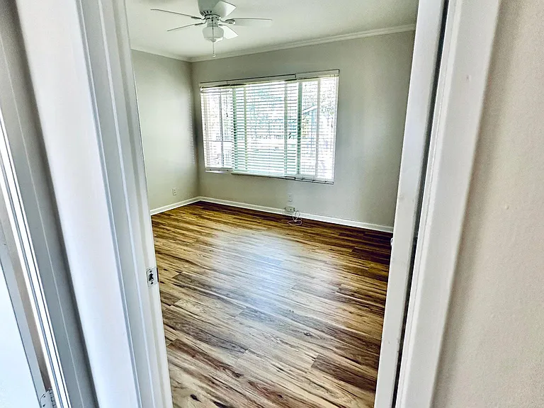 El Arroyo Dr — Photo 11