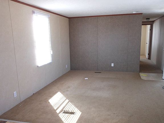4th image of 877 E Us Highway 6 Lot 4