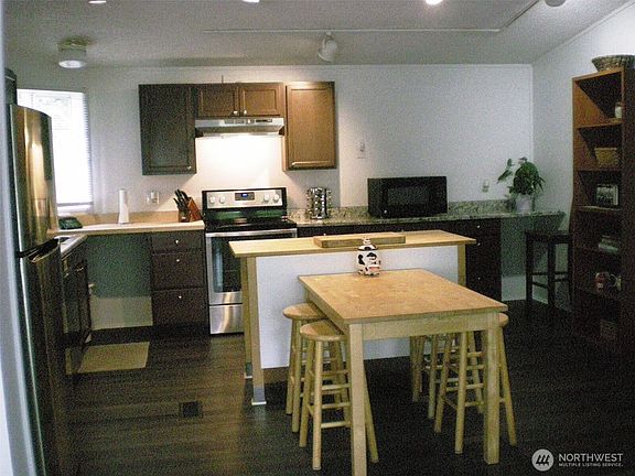 5th image of 43230 SE 140th Street
