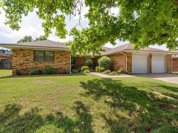 6205 N Willowridge Dr, Oklahoma City, OK 73122