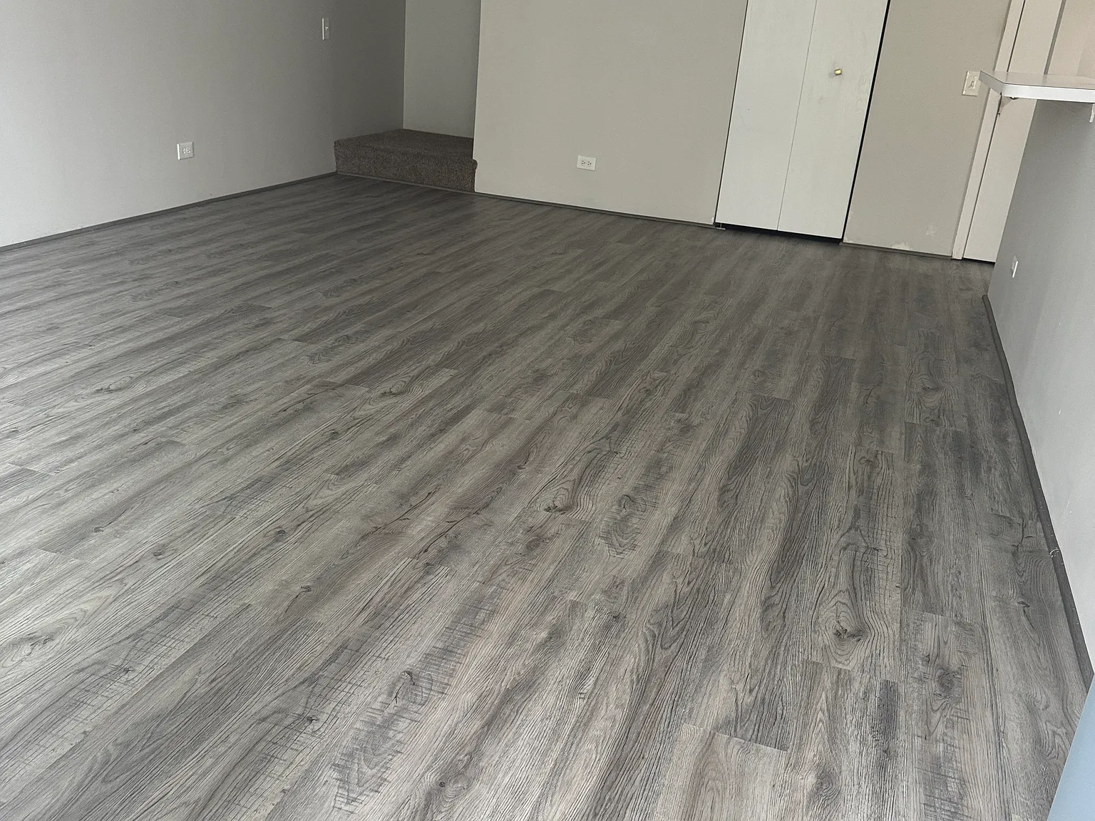 2 bed, 1.5 bath, 1052 sqft, $2,200 — Photo 3
