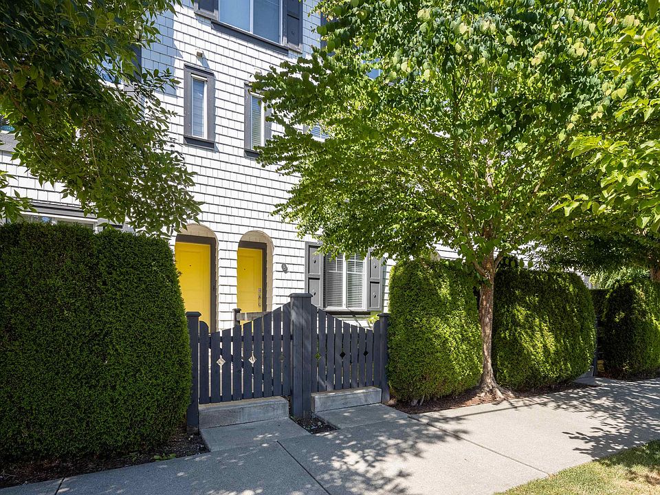 1st image of 16357 15th Ave #5