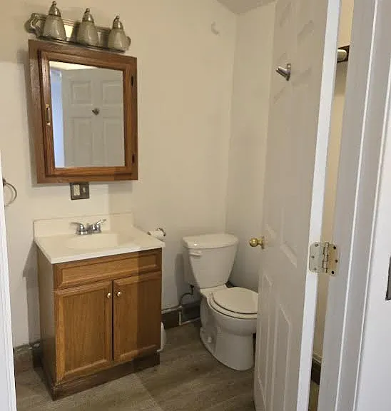 2584 Old State Road 37 S #C — Photo 8