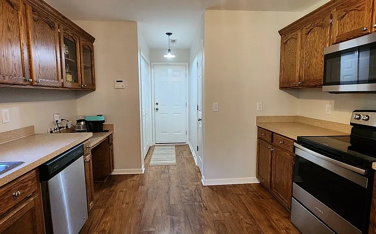 2830 Amidala Ln — Photo 6
