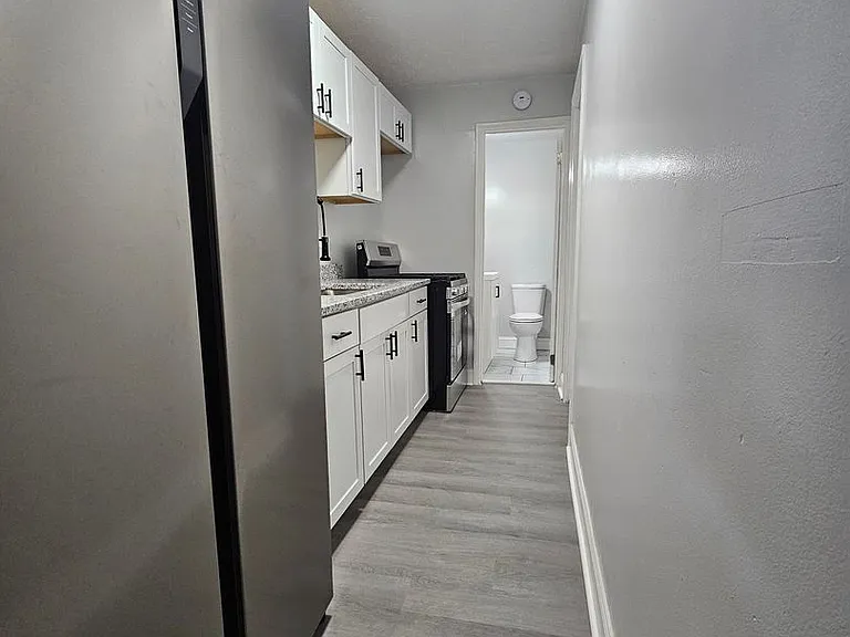 14201 Westropp Ave — Photo 15