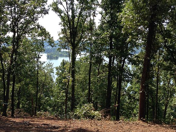 2nd image of 500 Grande Vista Drive