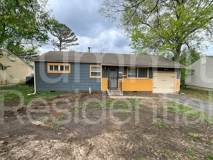 1st image of 8608 Crystal Ave