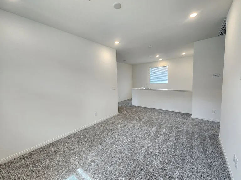 1553 Crowned Eagle St — Photo 24