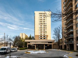 3713 George Mason Dr #305, Falls Church, VA