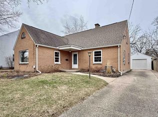 1132 Brewster Ave, Beloit, WI 53511