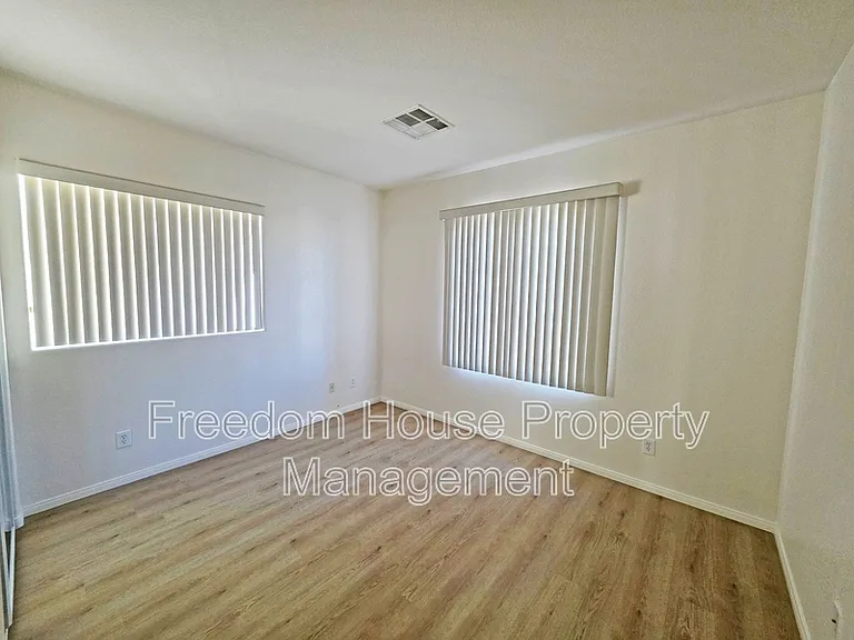 6451 Goodale St — Photo 21