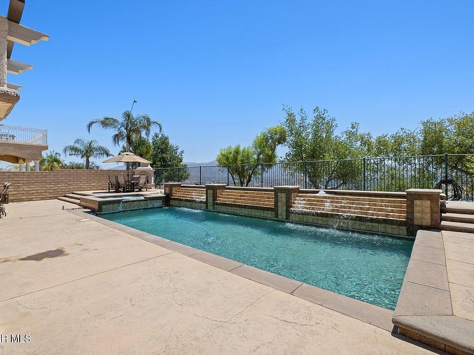 1st image of 17114 Crest Heights Dr