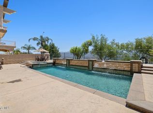17114 Crest Heights Dr, Santa Clarita, CA 91387