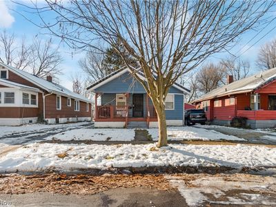 696 Merton Ave, Akron, OH, 44306
