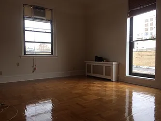 Rented by Walters NYC Ltd. 
