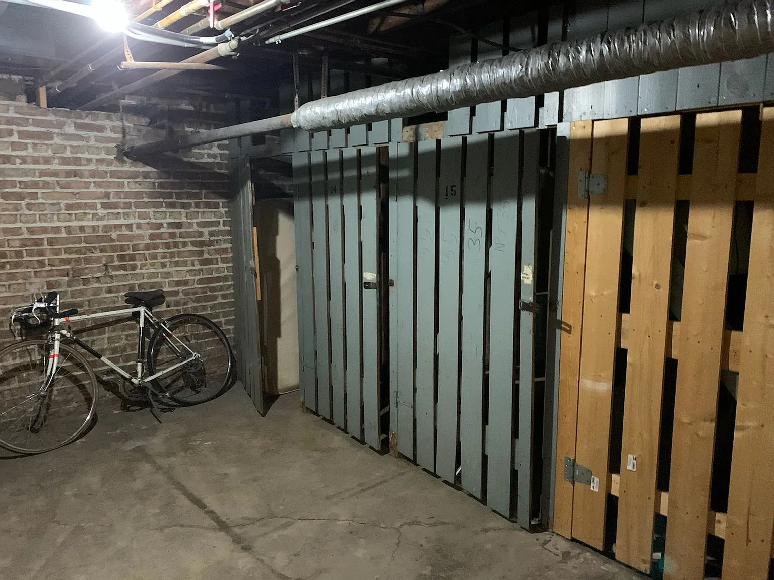 Mayflower Building — Photo 4