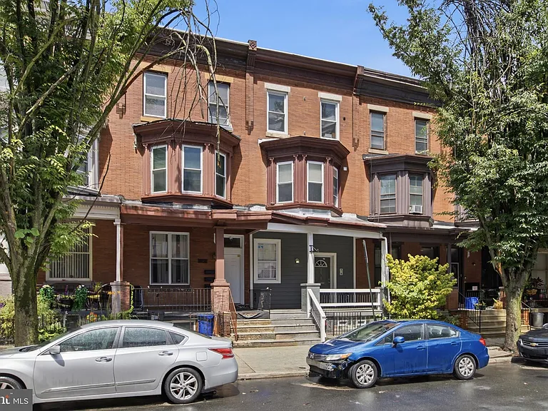 2238 N Park Ave #B — Photo 17