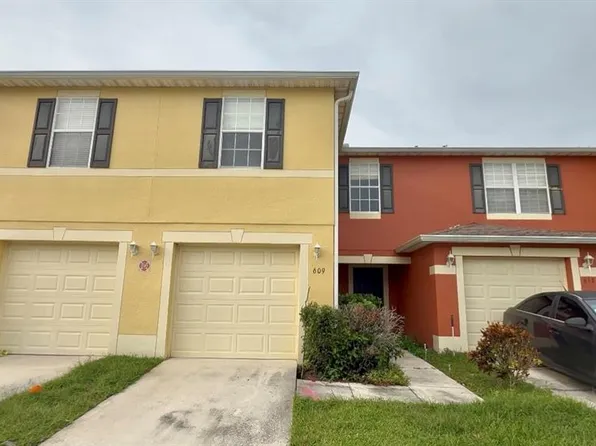 609 Cresting Oak Cir #98, Orlando, FL 32824