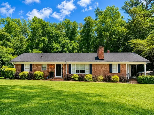 115 Woodlawn St, Walterboro, SC 29488