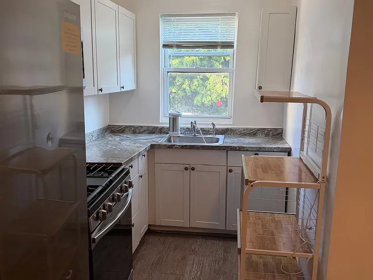 23 Reynolds Ave #1 — Photo 52