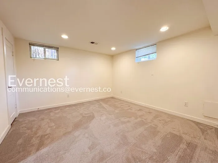 1661 S Pearl St — Photo 10