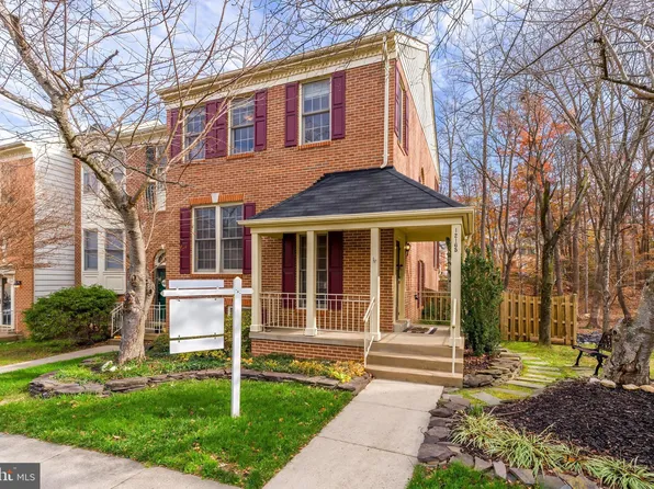 12165 Abbey Glen Ct, Woodbridge, VA 22192