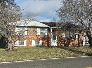 5468 W Pea Ridge Rd, Huntington, WV 25705