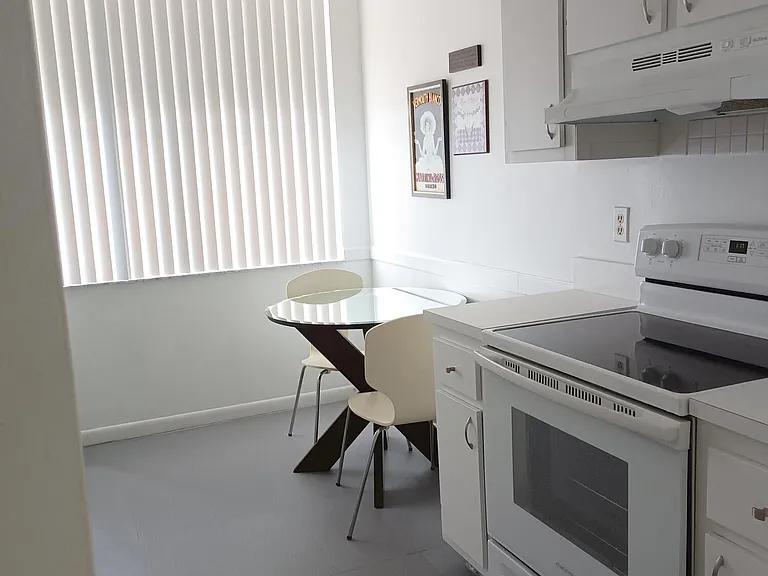 2255 Lindell Blvd #4511 — Photo 9