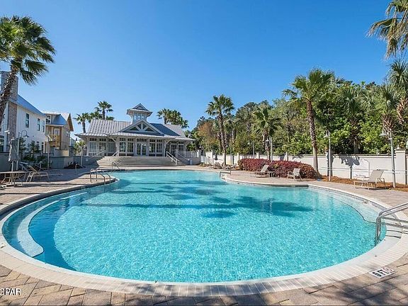 5th image of 172 Grande Pointe Cir