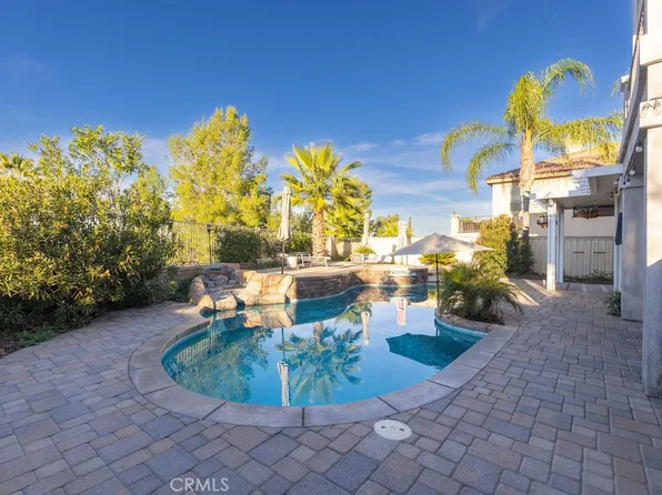 63 Volta Del Tintori St, Lake Elsinore, CA 92532