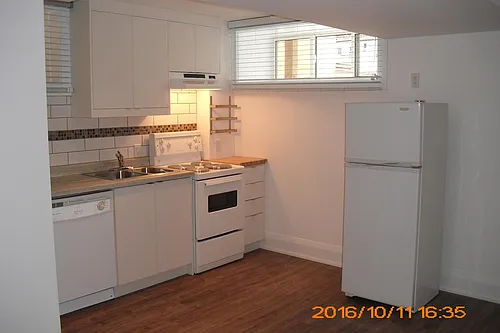 132 Dewhurst Blvd #BASEMENT Photo 1