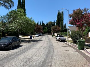 19833 Ingomar St, Winnetka, CA 91306