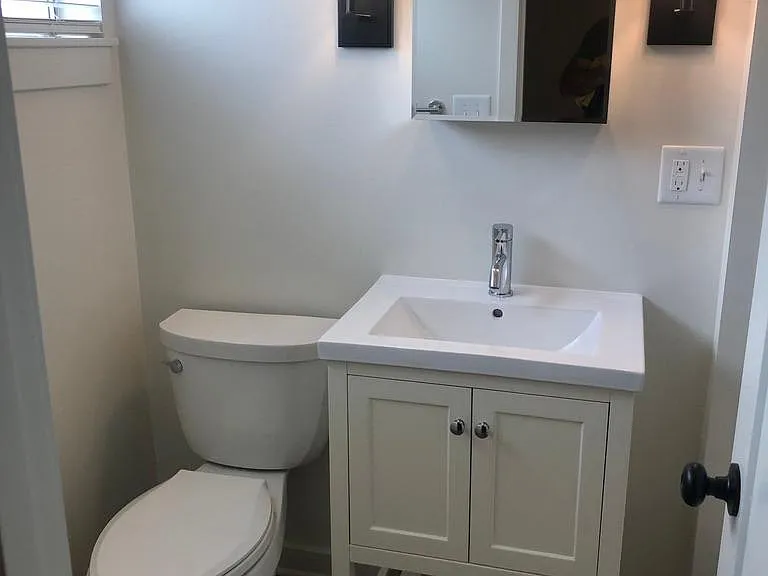 4515 Jefferson St #1 — Photo 35