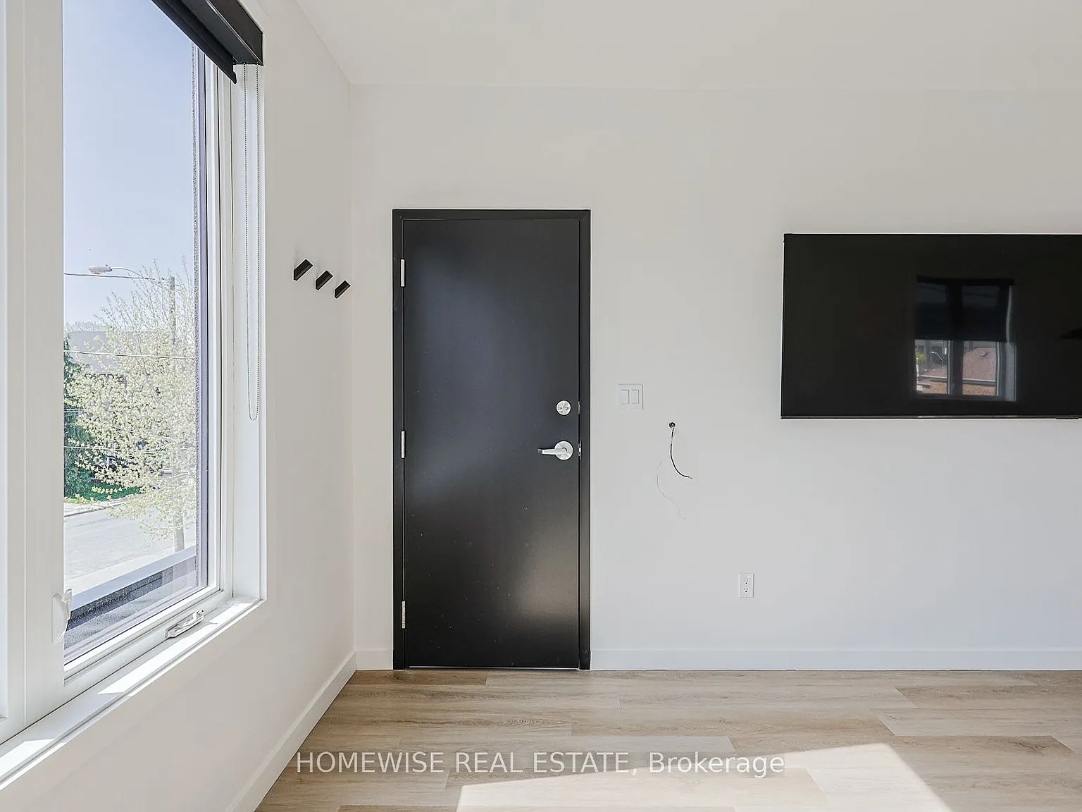 3 bed, $3,488 — Photo 4