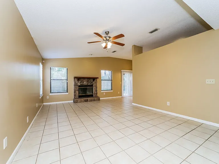 2244 Aspen Ridge Ct — Photo 3