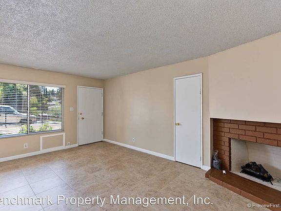 5th image of 518 S Tulip St