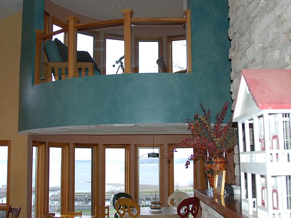 3rd image of 1230 Lakeshore Dr