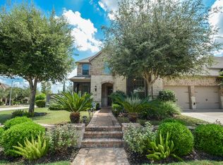 6803 Argonne Trl, Sugar Land, TX 77479