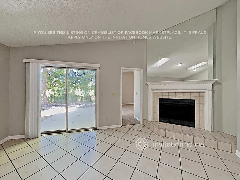 385 Filmore Dr — Photo 5