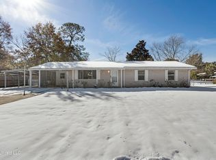 2131 Dwayne Dr, Biloxi, MS 39531